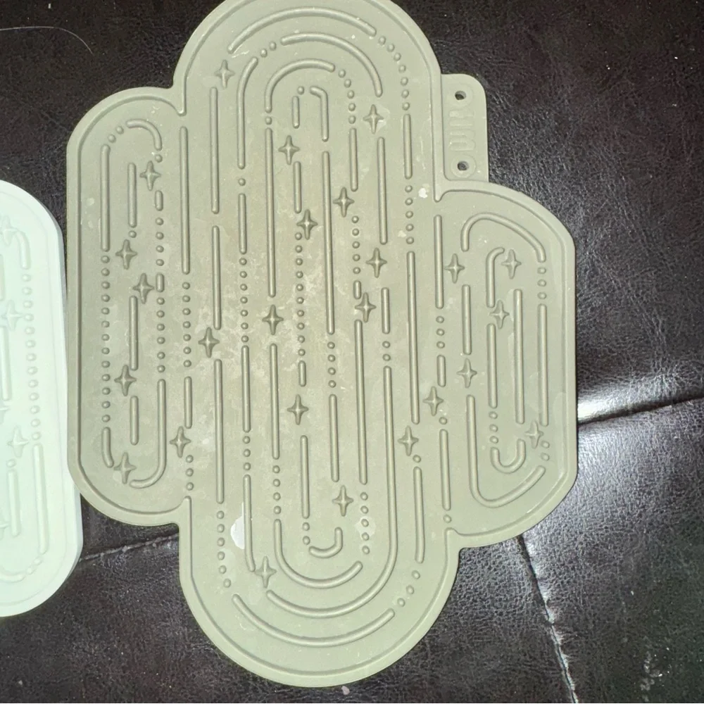 Green Cactus-Shaped Silicone Mats